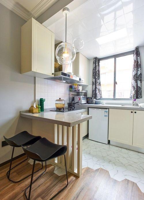 网红隐藏踢脚线