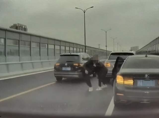 广州学车爆料事件最新进展,最新进展揭示惊人内幕