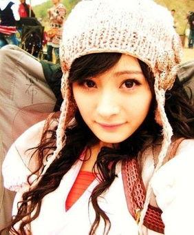 明星背景女生,揭秘明星背景下的璀璨女生