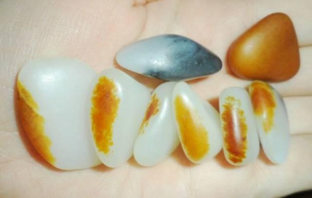 籽料加强色怎么看,揭秘天然玉石的色彩魅力与生成奥秘